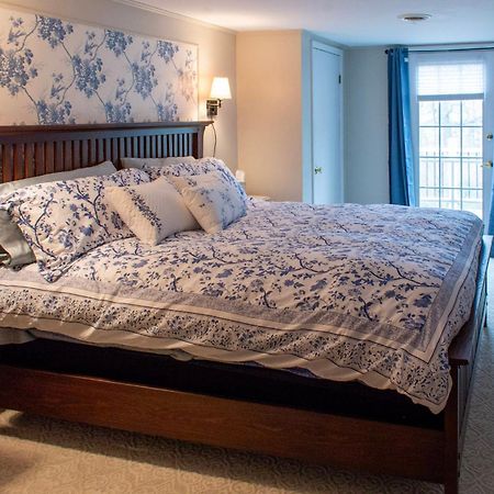 Hudson Manor Bed & Breakfast Watkins Glen Esterno foto