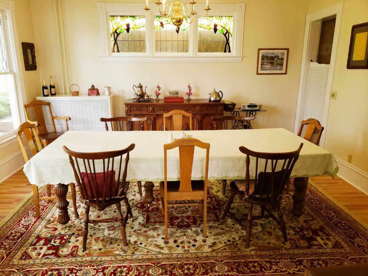 Hudson Manor Bed & Breakfast Watkins Glen Esterno foto